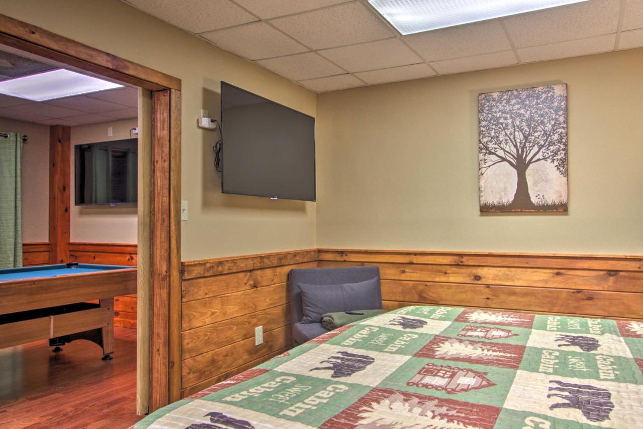 Pigeon Forge Cabin With Hot Tub And Mountain Views! ภายนอก รูปภาพ